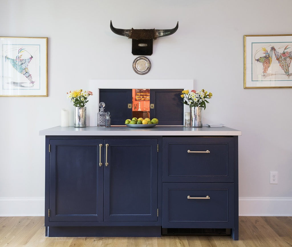 Transitional custom navy cabinetry and light grey walls