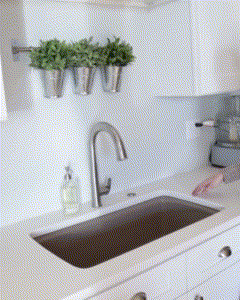 Kohler Touchless Faucet from Gimme Some Oven's youtube video